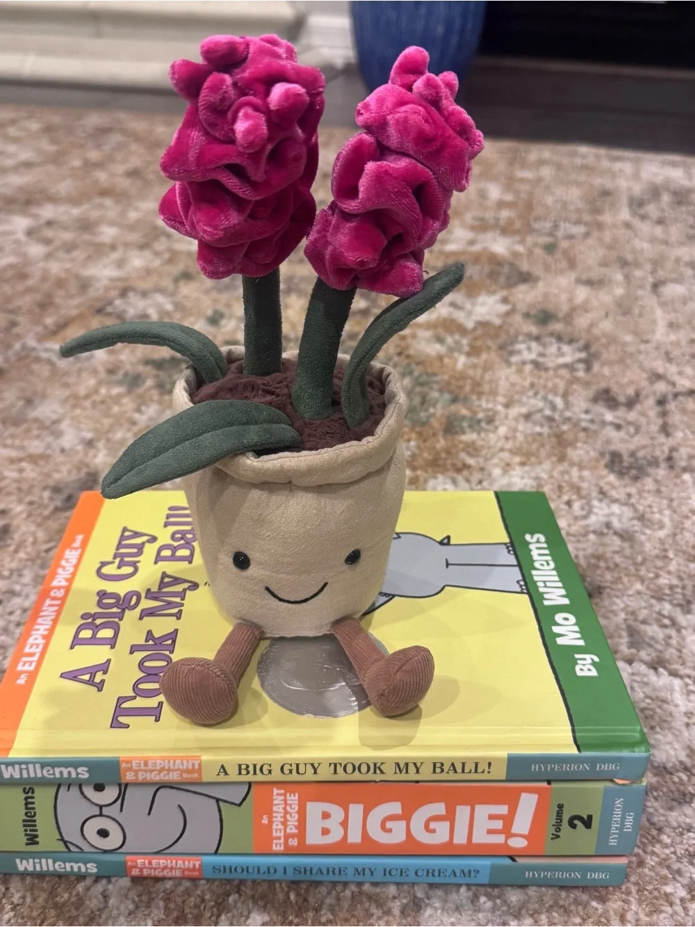Jellycat Pink Potted Hyacinth Plush toy - Picture 1 of 2